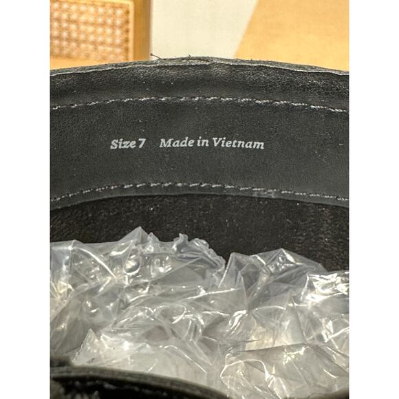 Dolce Vita Women's Camros Boots Black Leather Size 7 NWOB Strap Round Toe - Picture 11 of 12